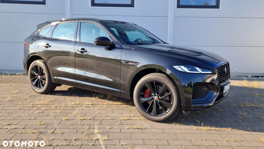 Jaguar F-Pace - 16