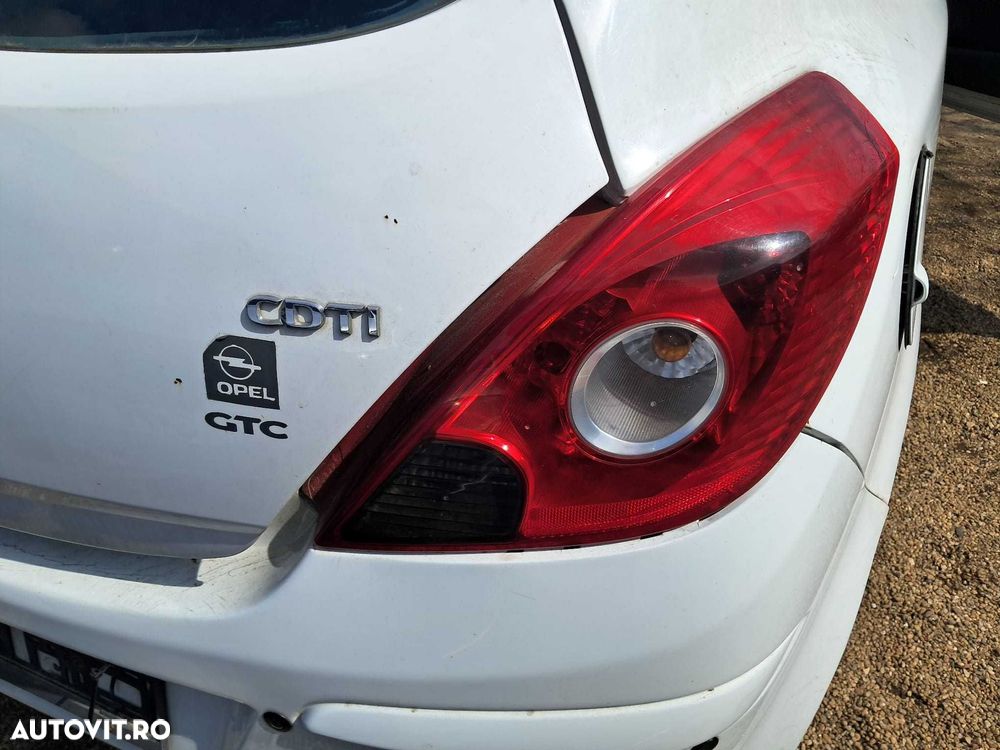 Opel Corsa D Coupe, haion complet cu luneta, stop stopuri. - 4