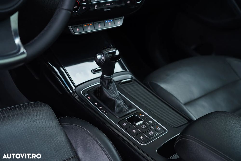 Kia Sorento 2.2 CRDi AWD Aut. Platinum Edition - 17