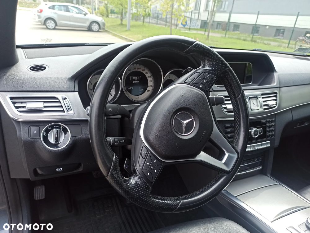 Mercedes-Benz Klasa E 250 CDI 7G-TRONIC Elegance - 18