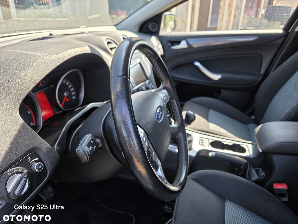 Ford Mondeo 2.0 TDCi Titanium - 10