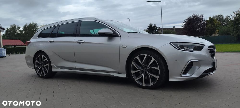 Opel Insignia 2.0 CDTI 4x4 GSi S&S - 24