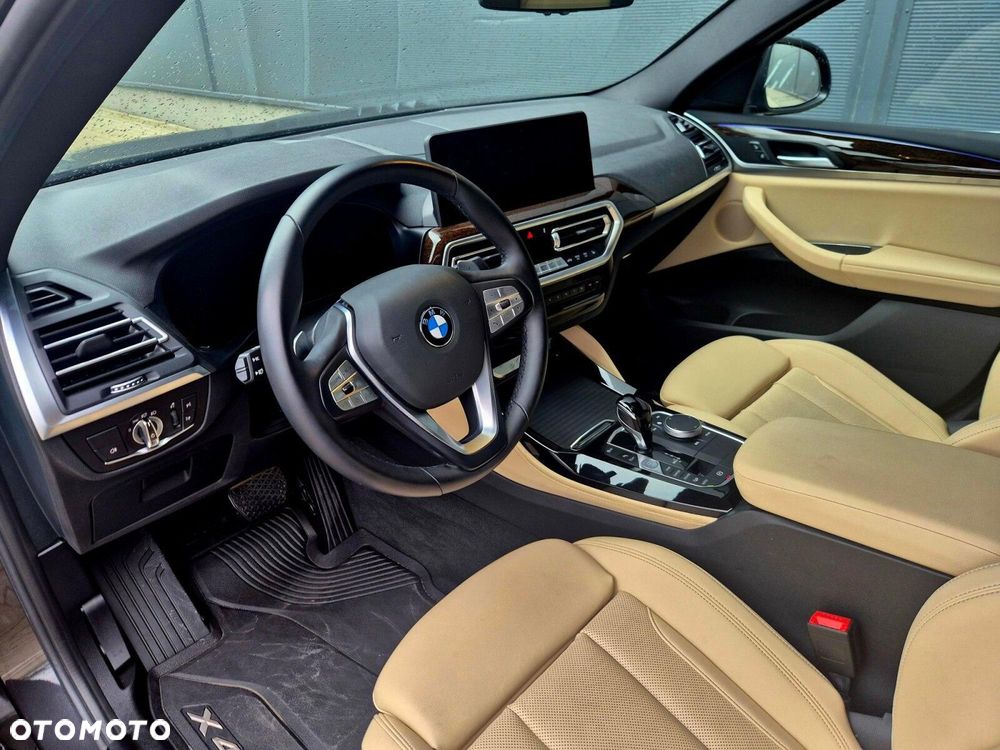 BMW X4 - 16