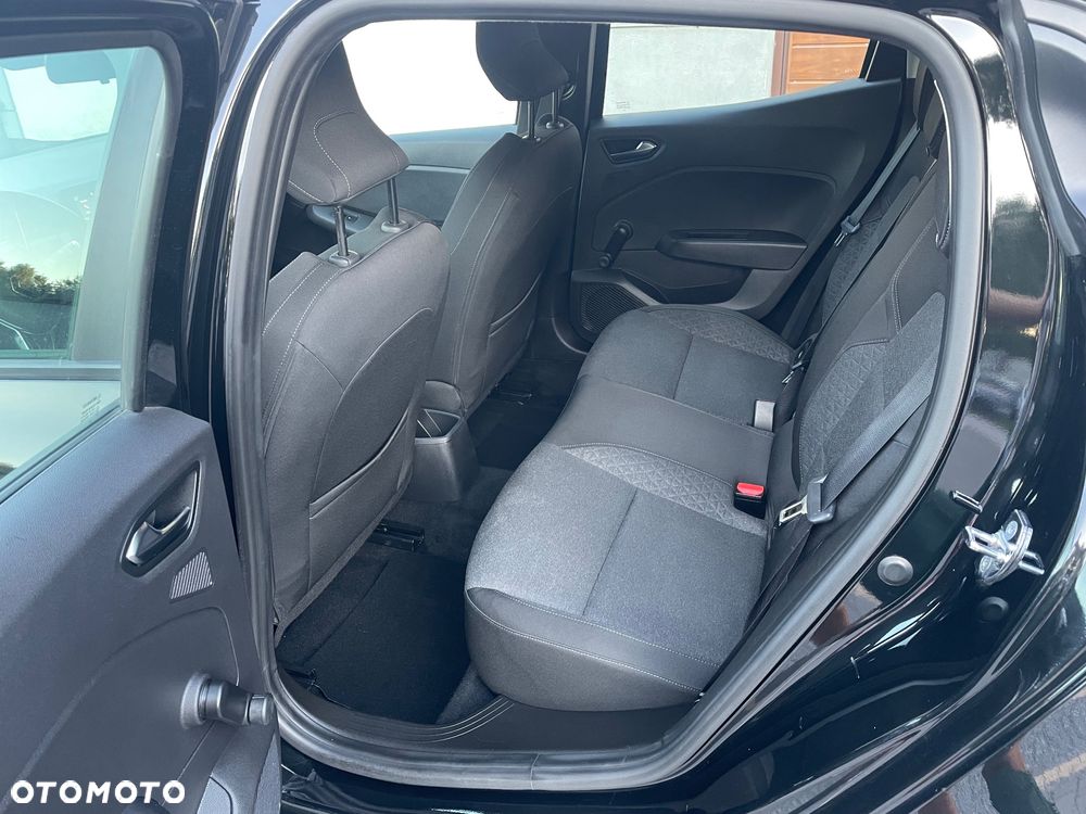 Renault Clio TCe 90 TECHNO - 18