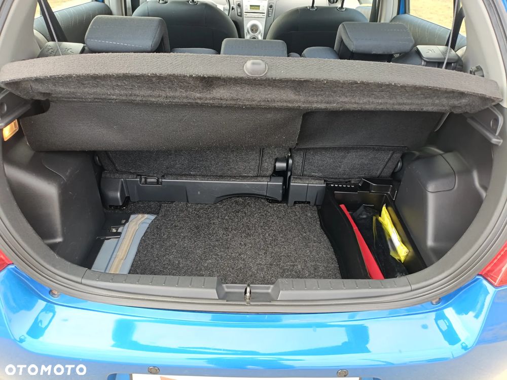 Toyota Yaris 1.3 VVT-i Travel - 19