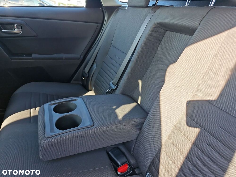 Toyota Auris Hybrid 135 Premium - 15