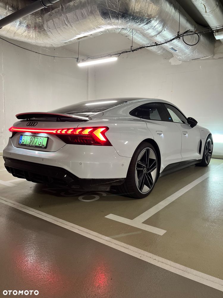 Audi e-tron S Quattro - 9