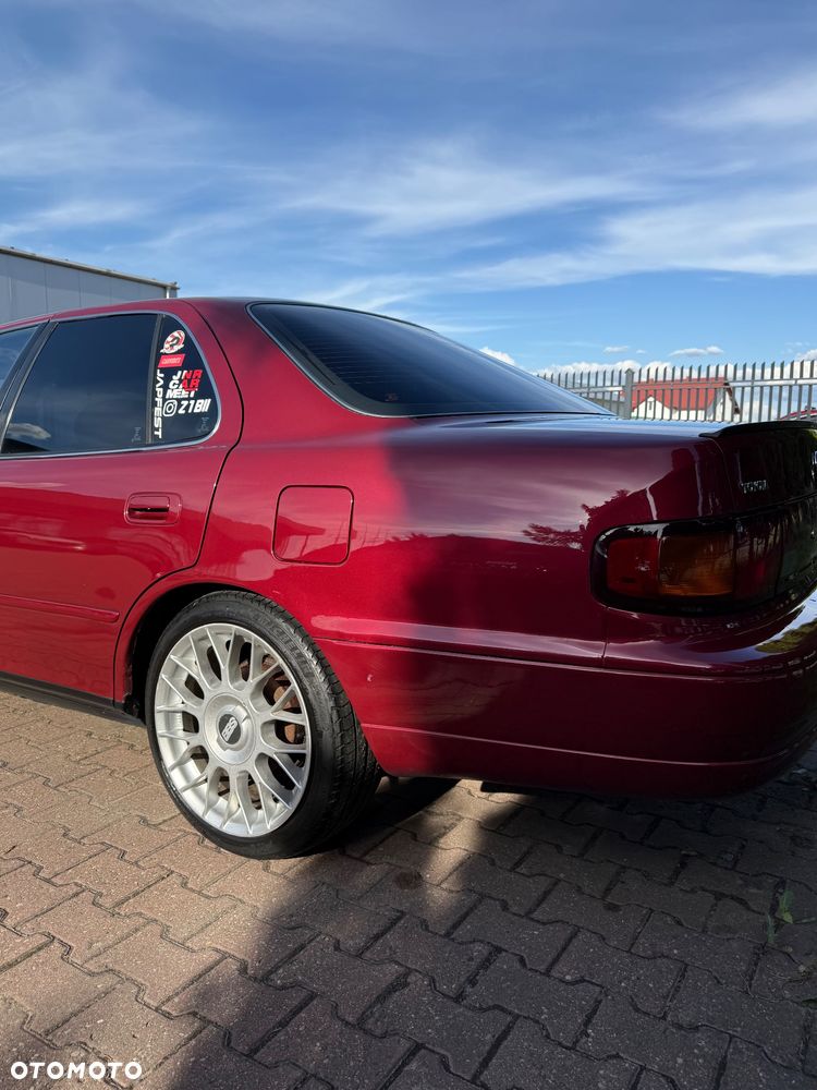 Toyota Camry - 10