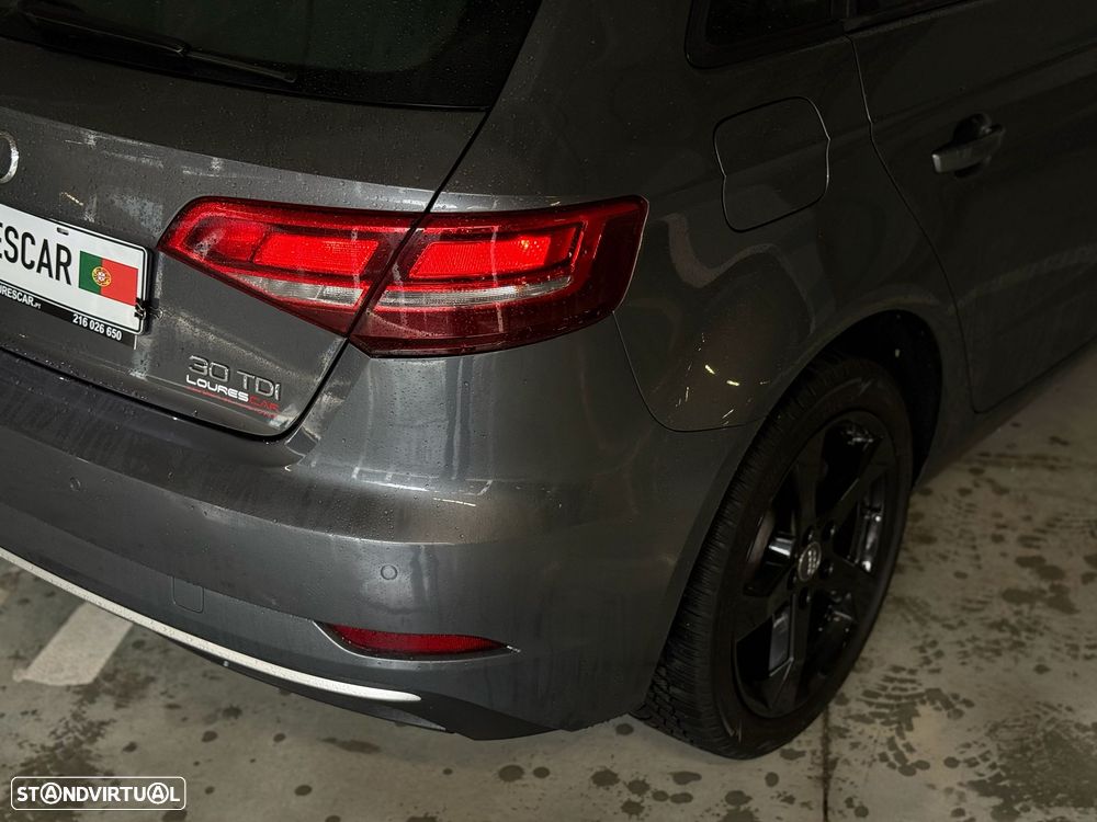 Audi A3 Sportback 1.6 TDI Sport S tronic - 4