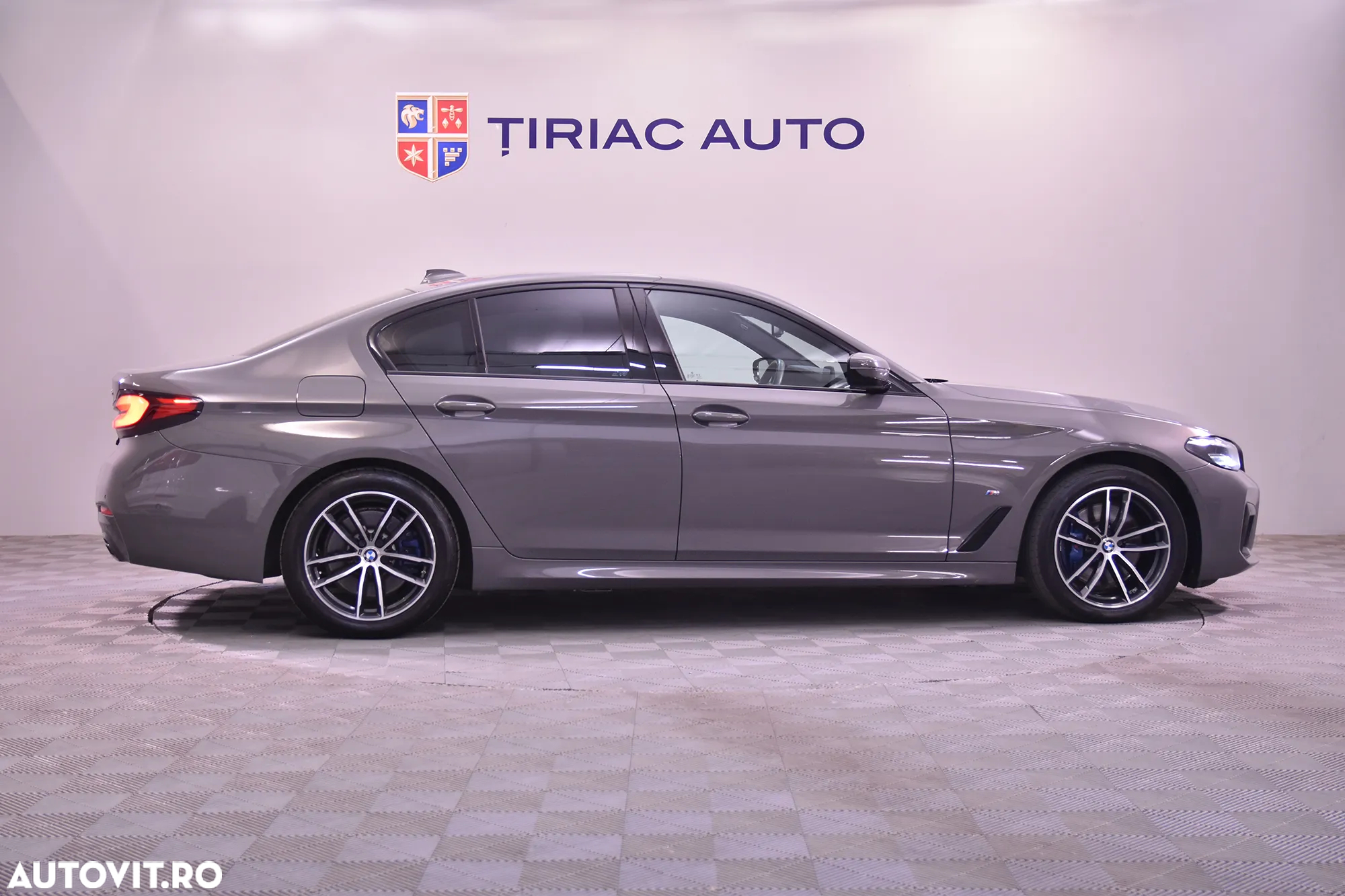 BMW Seria 5 530e xDrive AT PHEV - 6