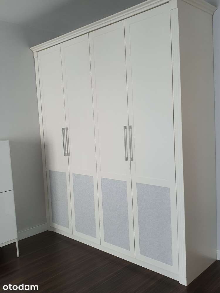 APARTAMENT GIEŁDOWA 4 WARSZWA