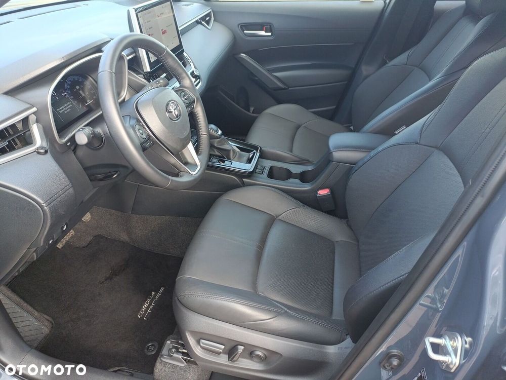 Toyota Corolla Cross 2.0 Hybrid Executive - 10