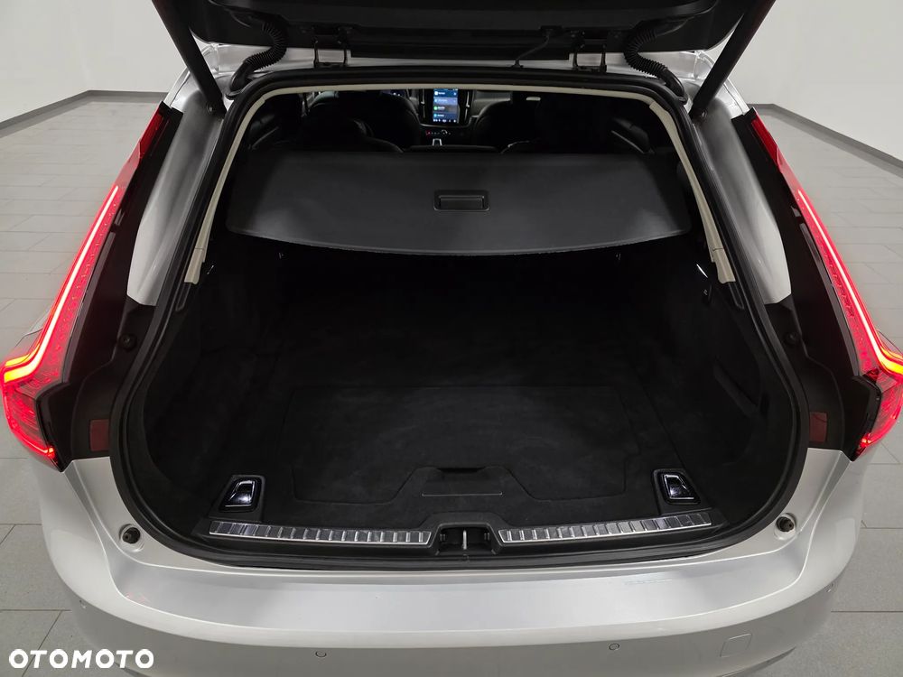 Volvo V90 B5 D AWD Geartronic Inscription - 39