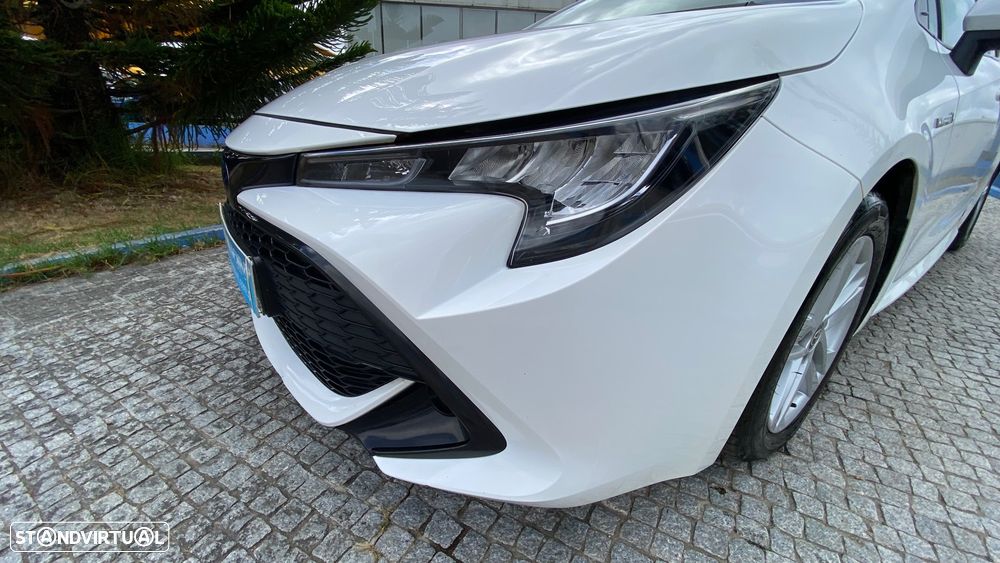 Toyota Corolla 1.8 Hybrid Comfort - 17