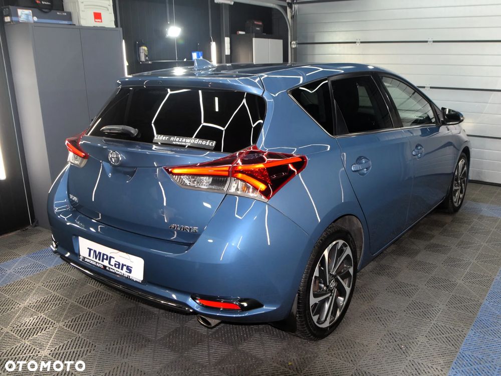 Toyota Auris - 32