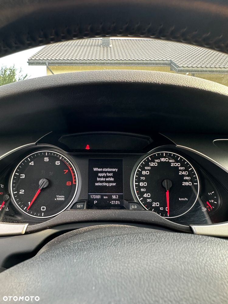 Audi A4 2.0 TFSI quattro S tronic Attraction - 12