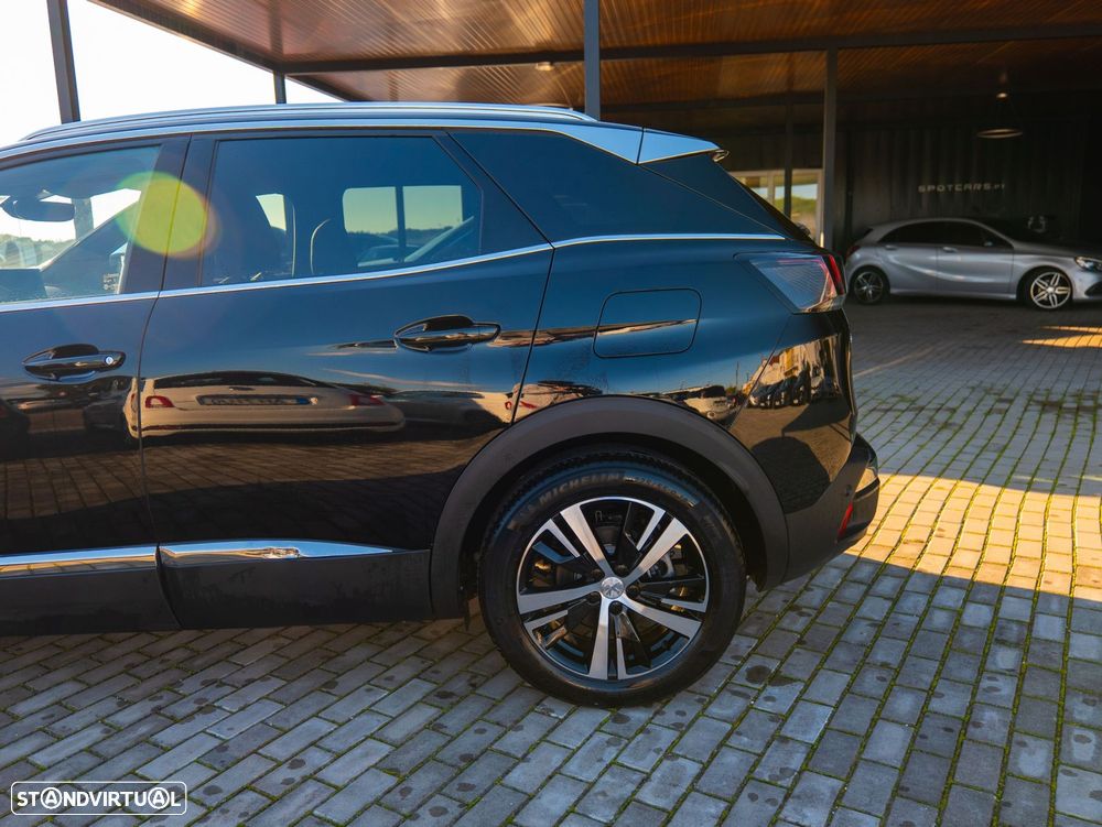 Peugeot 3008 1.6 Hybrid GT Pack e-EAT8 - 4