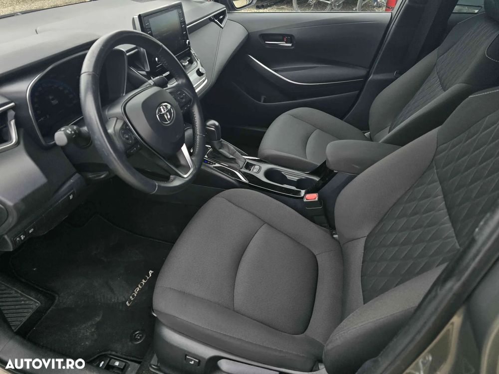 Toyota Corolla - 9