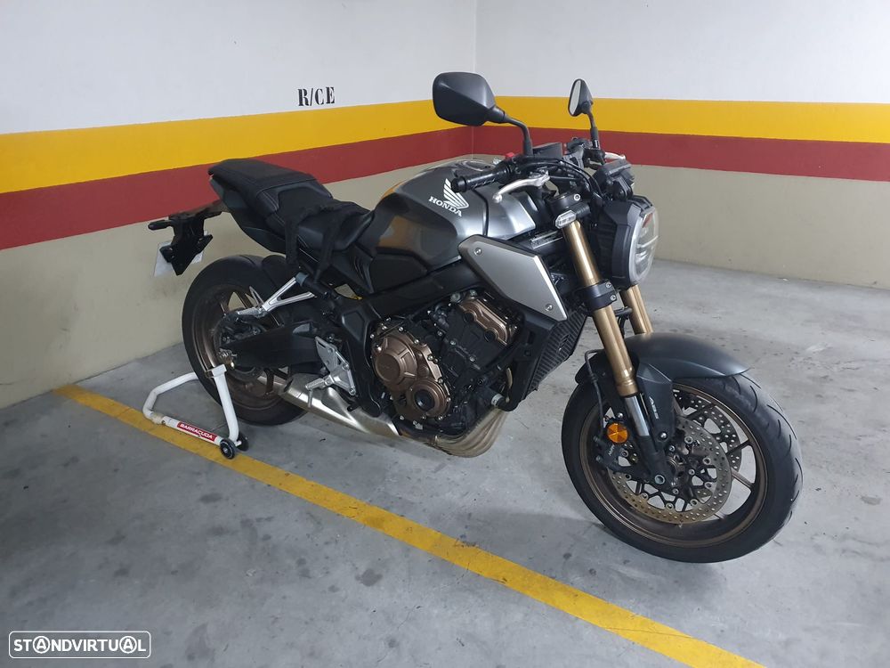 Honda CB 650R - 5