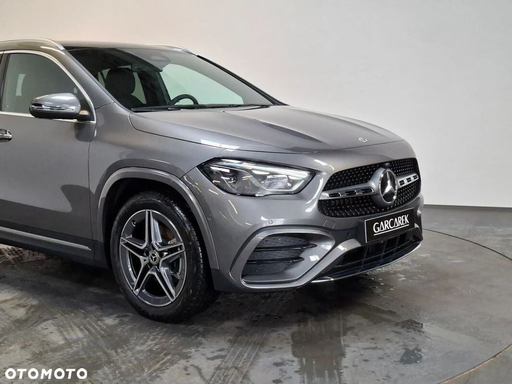 Mercedes-Benz GLA 200 AMG Line - 8