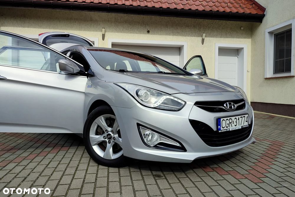 Hyundai i40 Kombi 1.6 Trend - 39