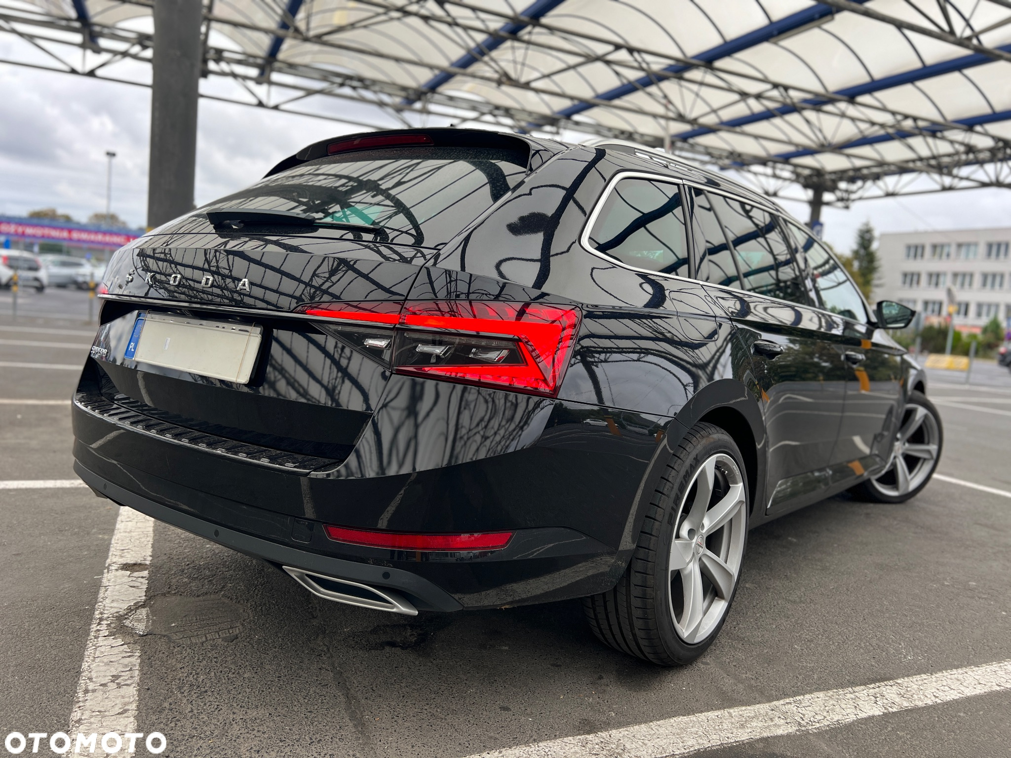 Skoda Superb 2.0 TDI SCR Style DSG - 6