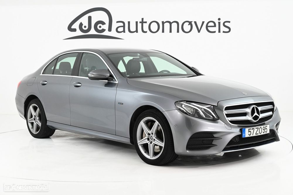 Mercedes-Benz E 300 de AMG Line - 1