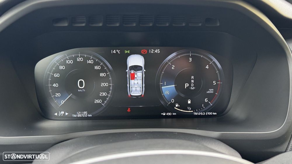 Volvo XC 90 2.0 B5 Inscription AWD - 17