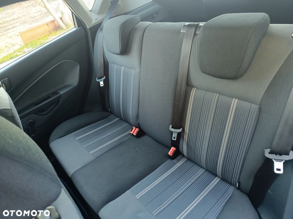 Ford Fiesta 1.25 Trend - 15