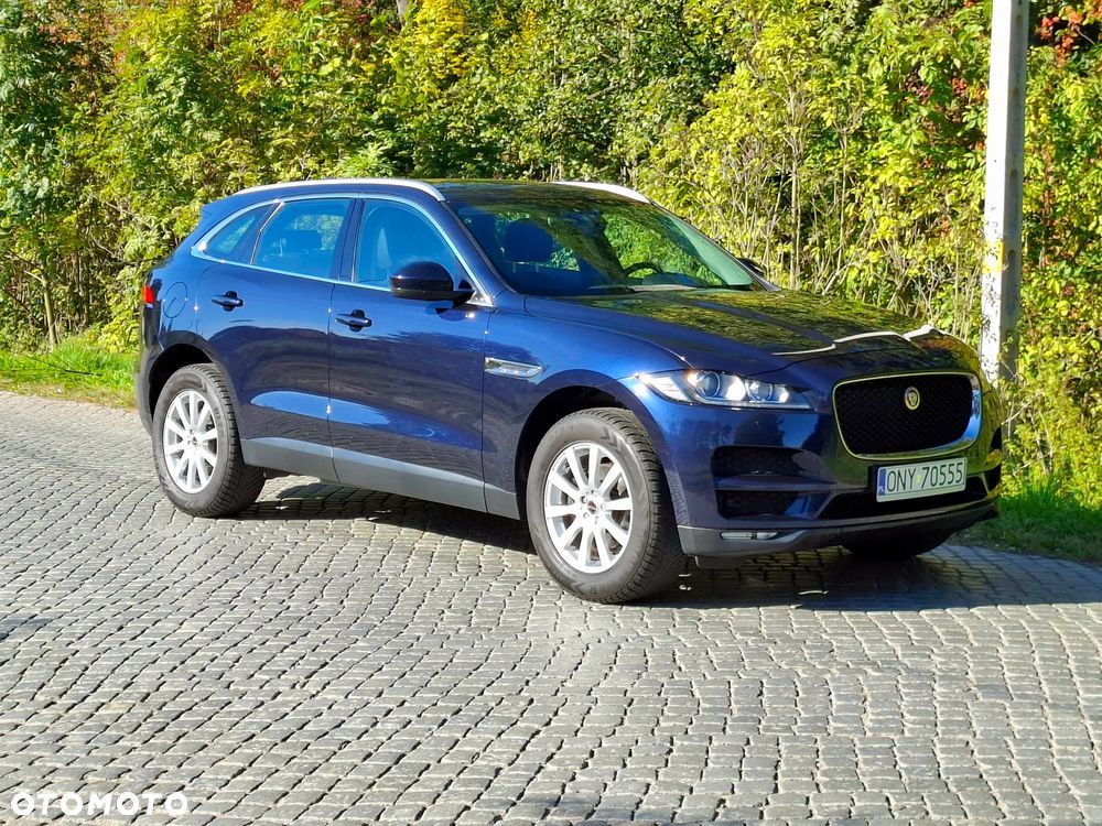 Jaguar F-Pace