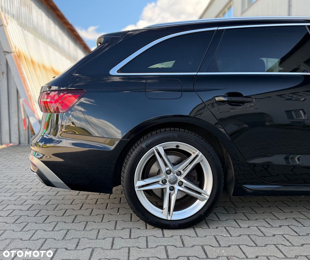 Audi A4 Avant 40 TDI S tronic S line - 17