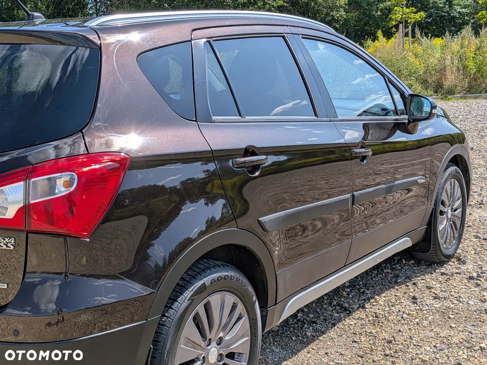 Suzuki SX4 S-Cross 1.6 Premium Plus 4WD - 17