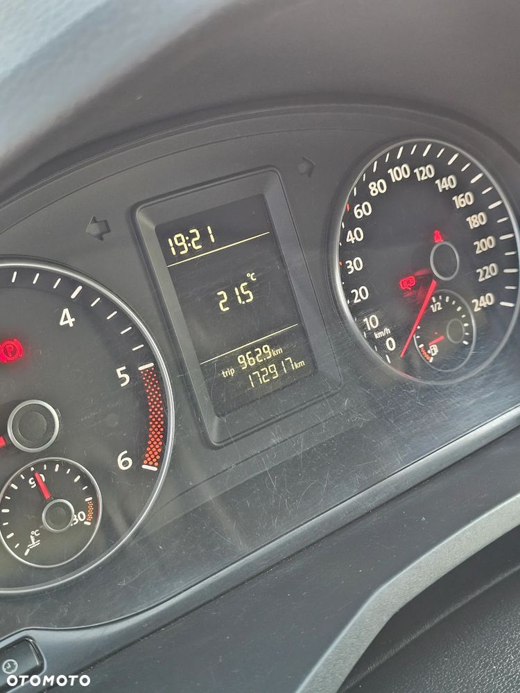 Volkswagen Caddy - 13