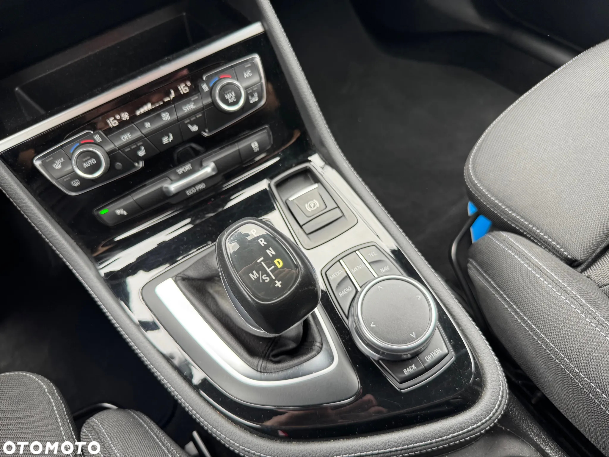 BMW Seria 2 - 21
