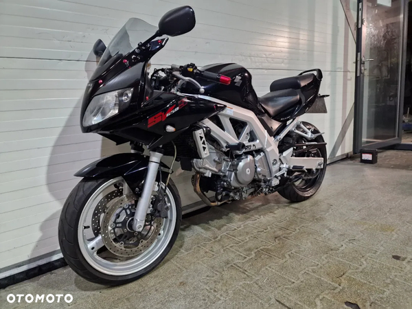 Suzuki SV