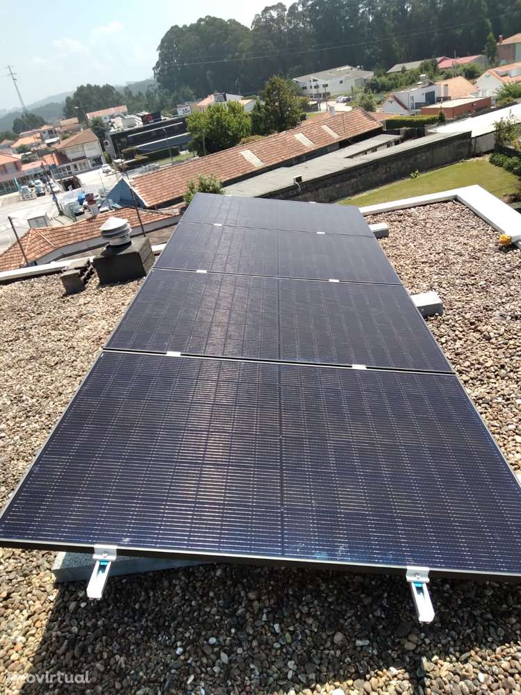 Moradia T4(2 suites) + escritório, cond.fechado à Estrada Nacional N.1 - Grande imagem: 2/50