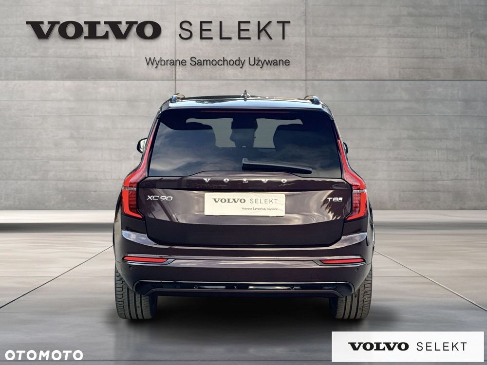 Volvo XC 90 - 8