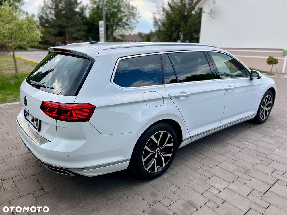 Volkswagen Passat 2.0 TDI EVO Elegance DSG - 5
