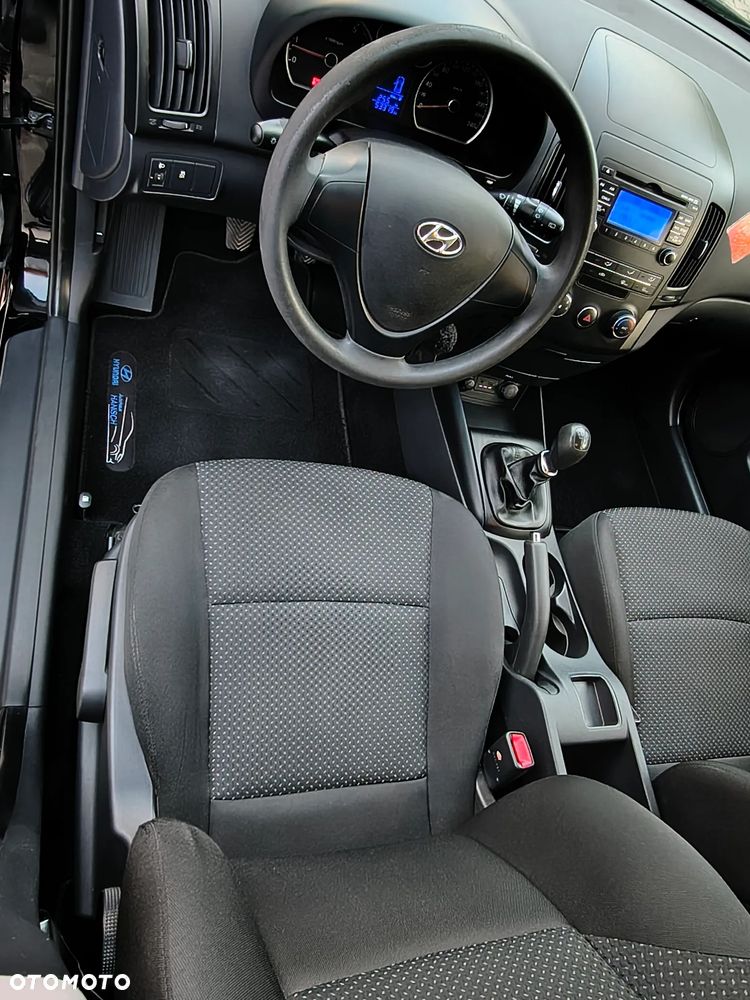 Hyundai i30 1.4 Comfort - 8