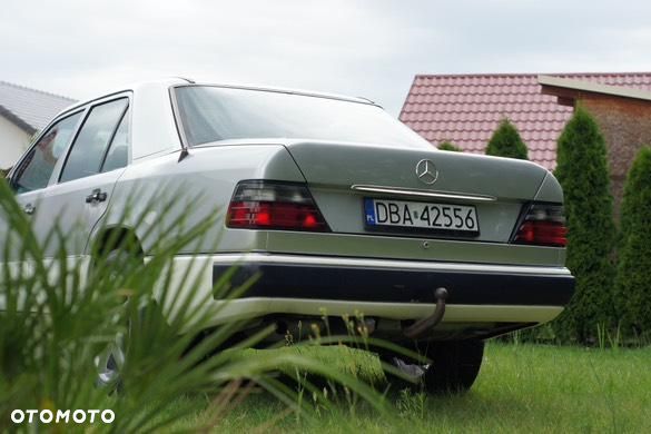 Mercedes-Benz W124 (1984-1993) - 2