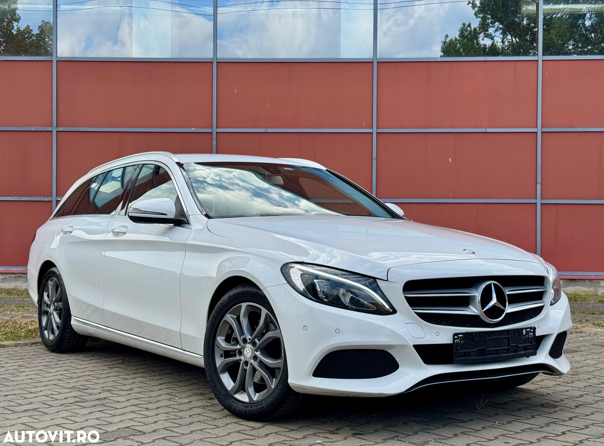 Mercedes-Benz C 220 (BlueTEC) d T 7G-TRONIC Avantgarde - 26
