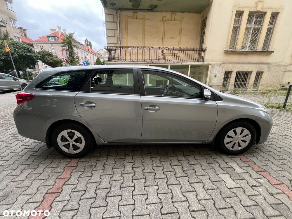 Toyota Auris 1.6 Active - 5