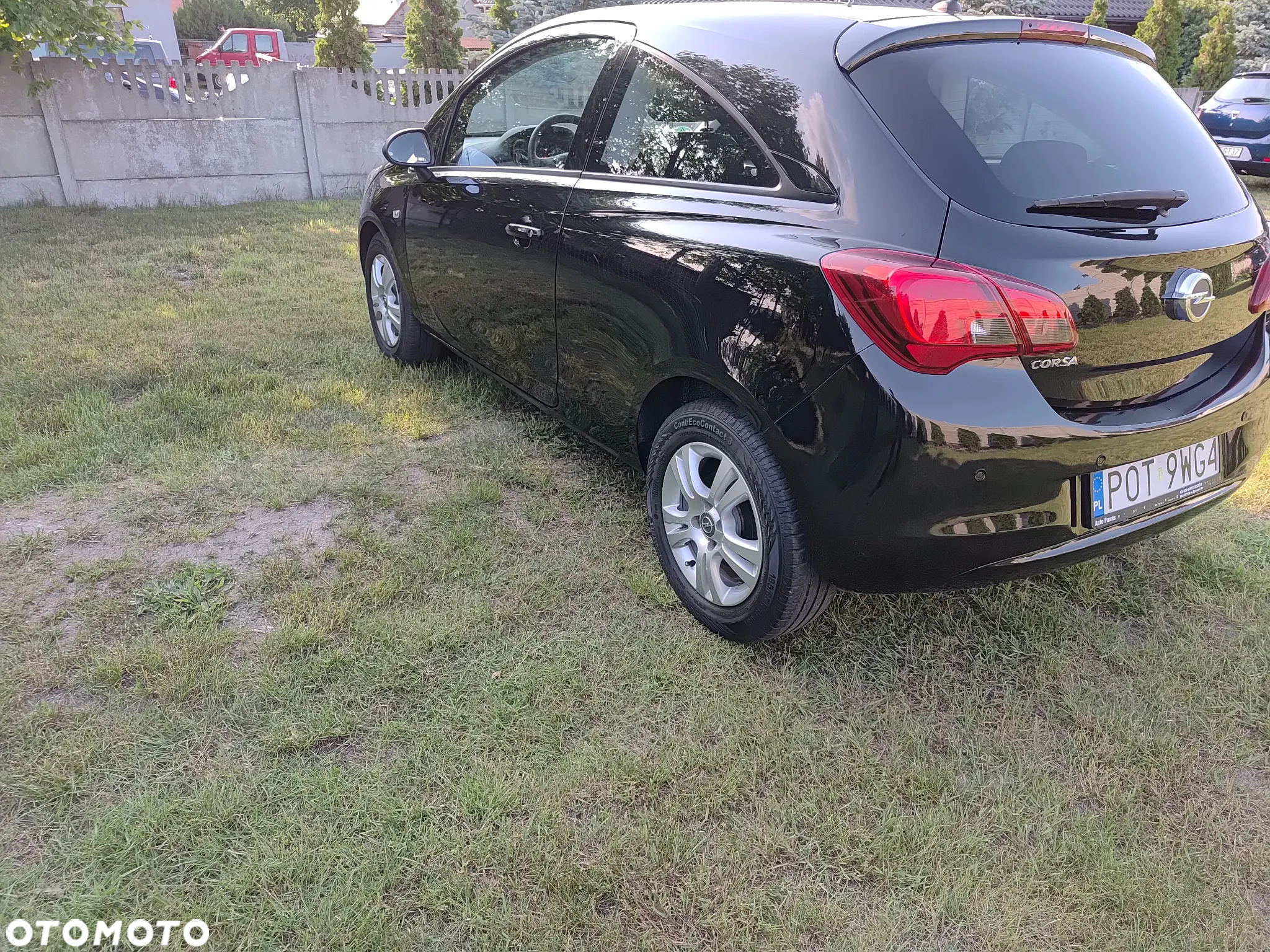 Opel Corsa 1.2 120 Jahre - 10