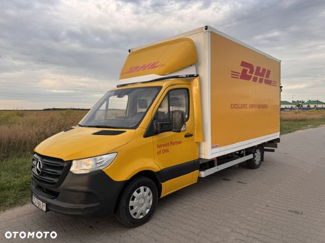 Mercedes-Benz Sprinter - 1