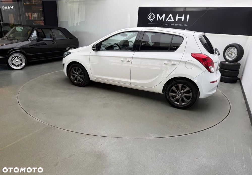 Hyundai i20 - 8
