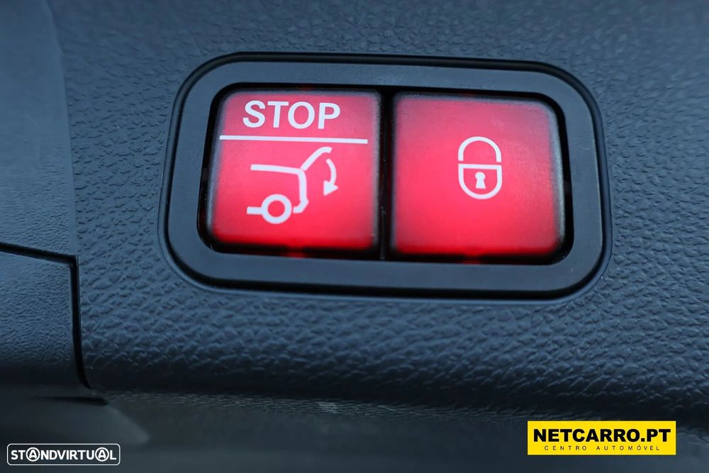 Mercedes-Benz C 300 de Avantgarde - 20