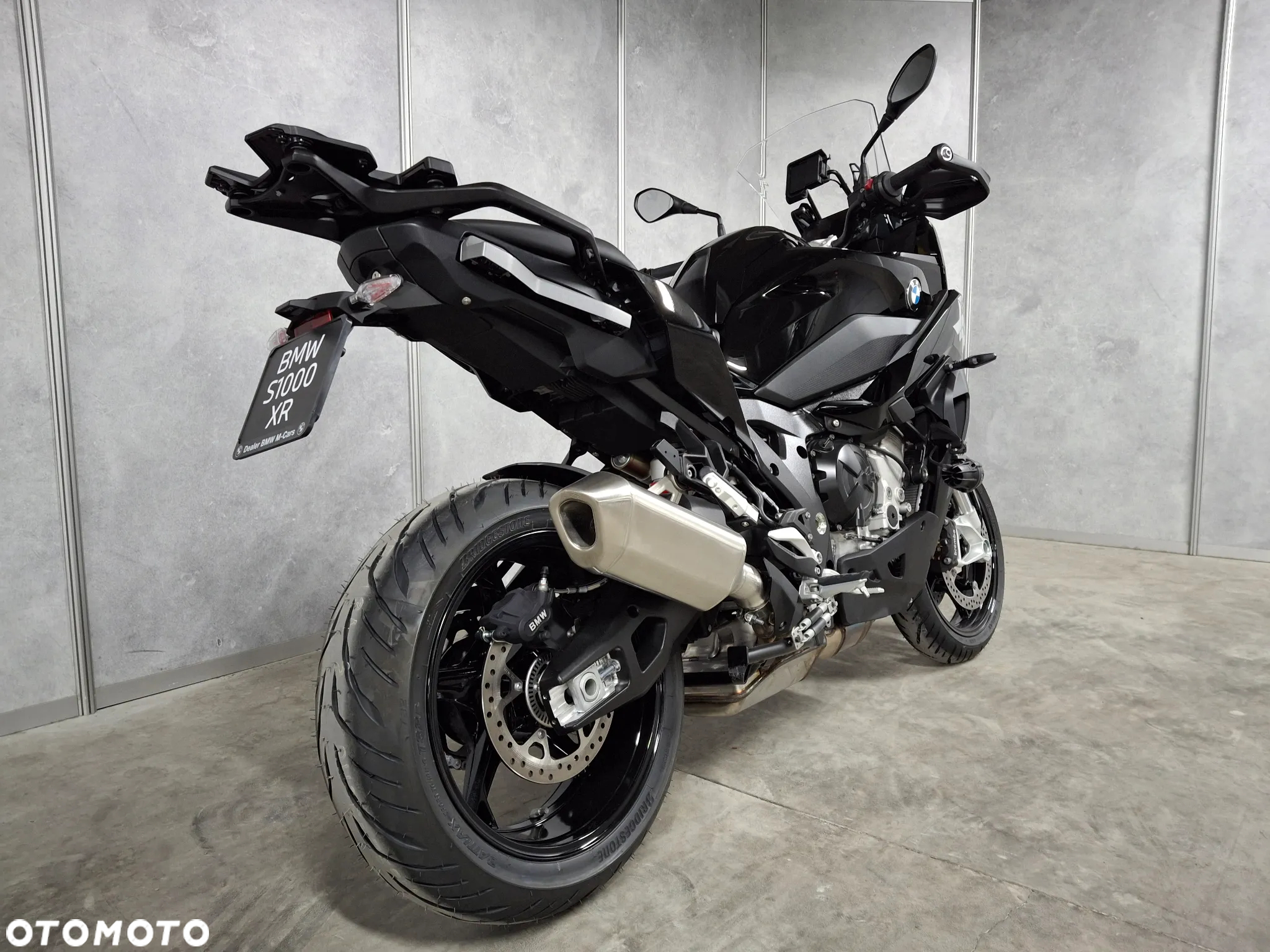 BMW XR - 2