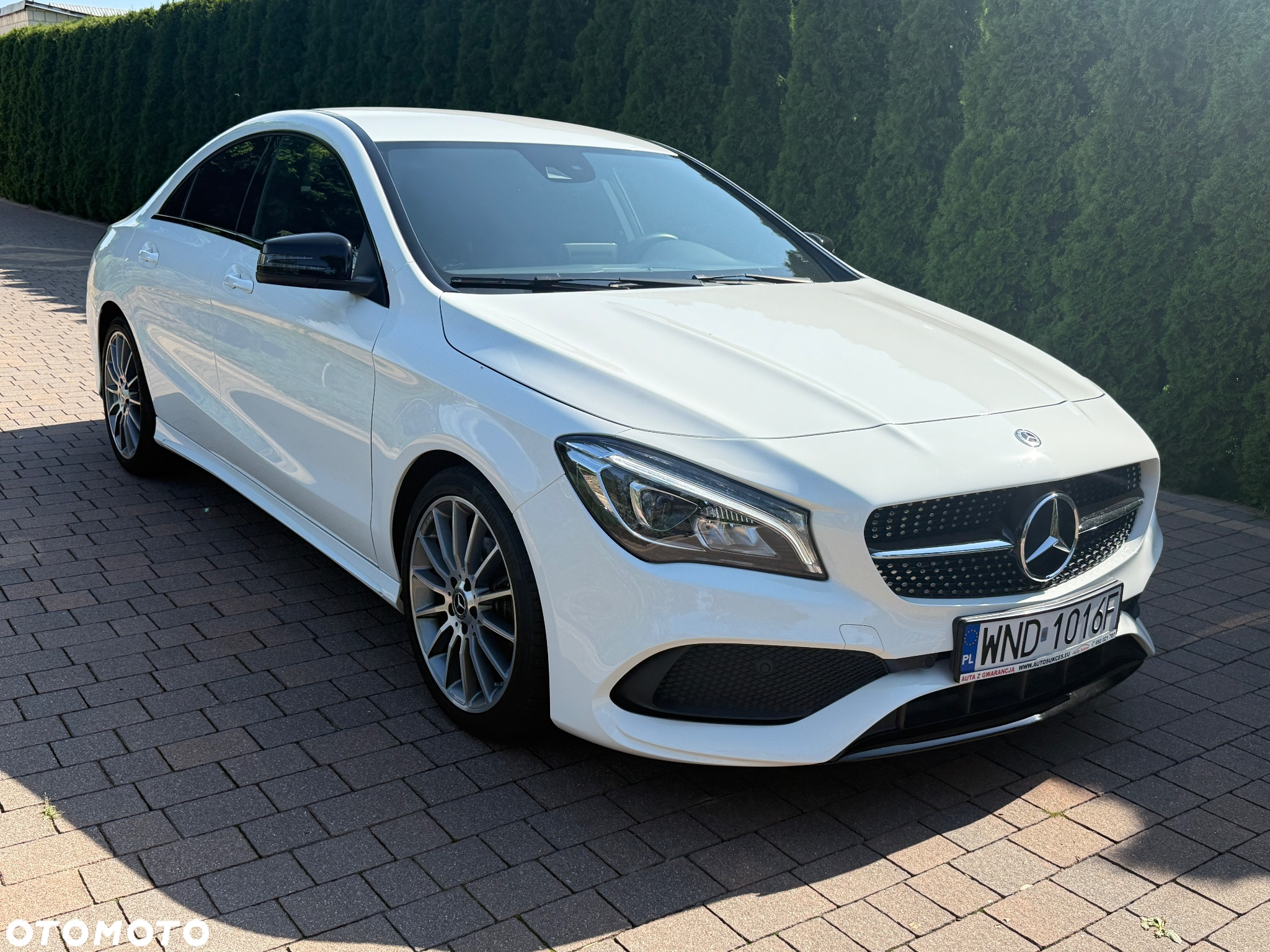 Mercedes-Benz CLA 200 AMG Line - 18