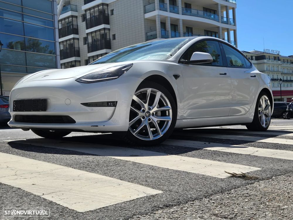 Tesla Model 3 Long-Range RWD - 20