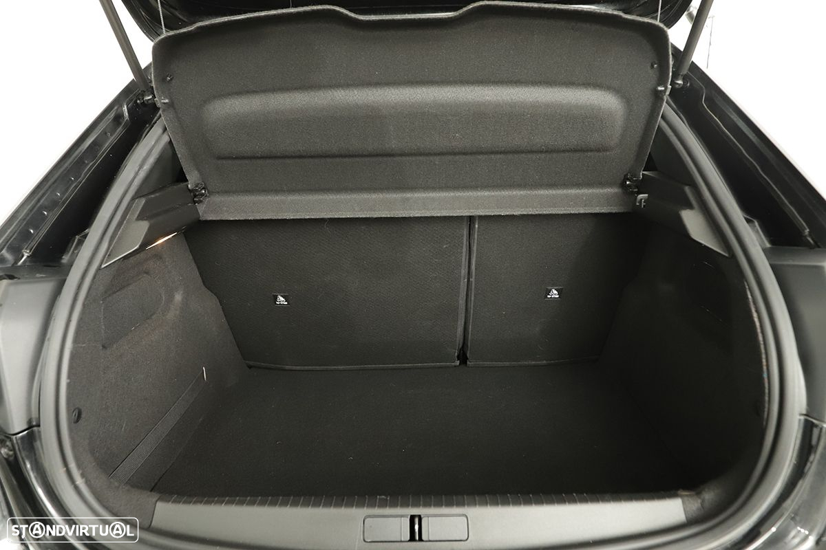 Peugeot 208 1.2 PureTech Allure - 23